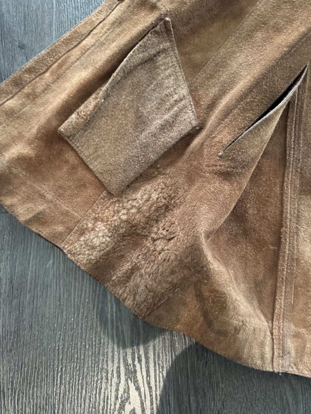 VINTAGE SUEDE CAPE PONCHO SIZE XS-S PREOWNED - Picture 13 of 16